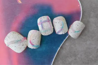 ショート カラー ヘアアレンジ ネイル Aayley(アイリー)Salon所属・Aayley アイリ―サロンのネイルデザイン