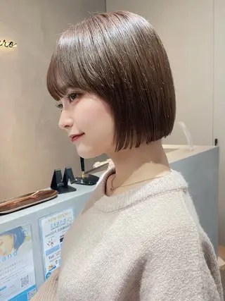 ショート 小顔カット/地毛風 縮毛矯正🤍茉青のヘアスタイル