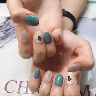 ネイル Guarendo錦糸町店所属・ガレンドウ 白澤 愛子のネイルデザイン