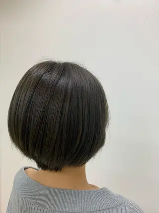 ショート カラー 遊佐 瑞紀のヘアスタイル