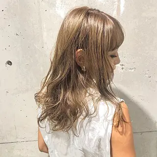 セミロング カラー YU-KA ✂︎ROSSOのヘアスタイル