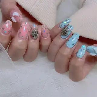 ネイル 🌼リオナ ♥️のネイルデザイン