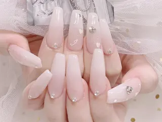 ネイル ジョリ kasumi🌹💅のネイルデザイン