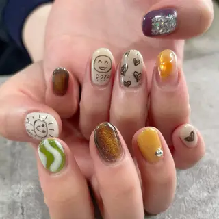 ネイル 東 千夏のネイルデザイン