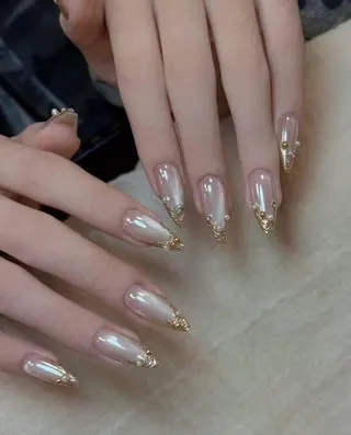 ネイル T. Leeのネイルデザイン