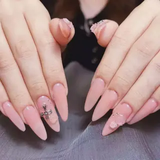 ネイル DIAMOND 💦のネイルデザイン