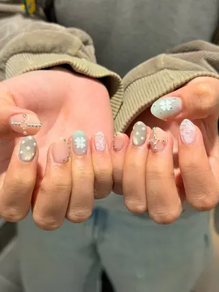 ネイル One HINATAのネイルデザイン