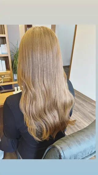 ロング 田淵 涼帆のヘアスタイル