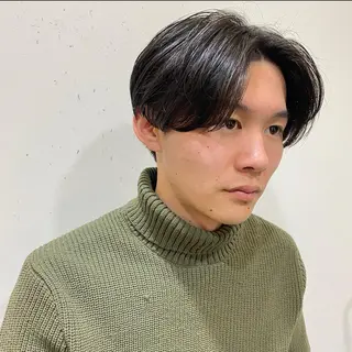 メンズ JINKIメンズ特化 メンズカットパーマのヘアスタイル