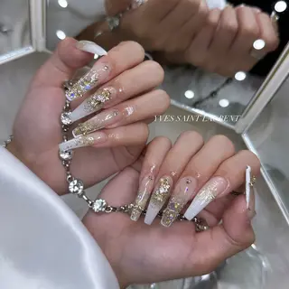 ネイル 加納 莉音のネイルデザイン