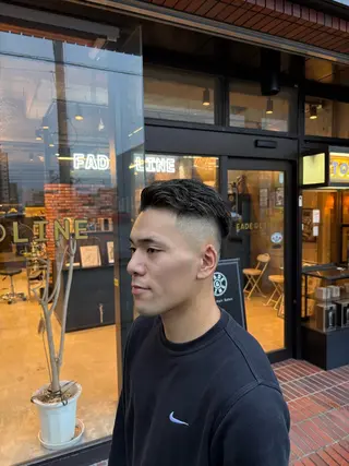 ショート FADE&LINE富士店所属・鈴木 基允のヘアスタイル