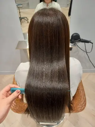 カラー ヒジオカ リナのヘアスタイル