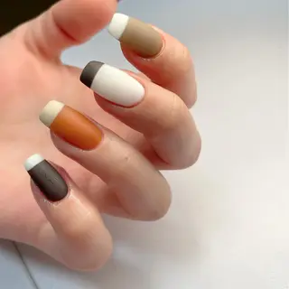 ミディアム ネイル 下妻市ﾈｲﾙｻﾛﾝ M_styleのネイルデザイン