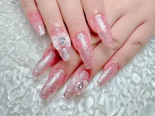 ネイル マジックミラー所属・マジック ミラーのネイルデザイン