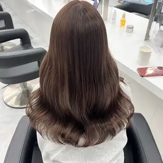 ロング カラー ヘアアレンジ 透明感ベージュ🪽 ブラウン🤎Rinのヘアスタイル