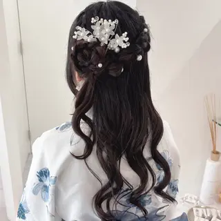 ロング ヘアアレンジ Ayu🍯/栄/ブリ ーチカラー/ヘアメのヘアスタイル