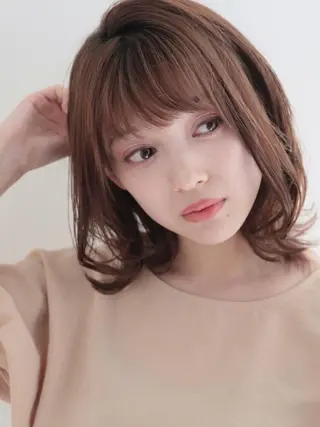 ミディアム 山本翔一郎 韓国顔周りレイヤーのヘアスタイル