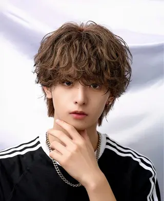 ミディアム AI TOKYO men's 渋谷所属・カマタ ハルキのヘアスタイル