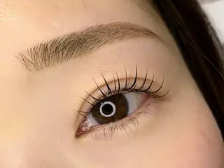 マツエク・マツパ アイフラッシュ京阪百貨店くずはモール店所属・北脇 愛望のマツエク・マツパデザイン