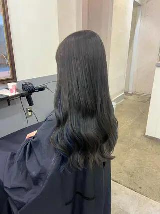 ロング 店長🩷艶カラー 🧡💛リサ🫧のヘアスタイル