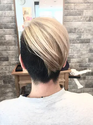 ショート 所渉/韓国レイヤー /ウルフカットのヘアスタイル