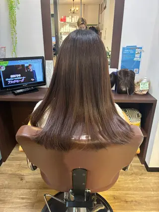 セミロング Hanako Elegance所属・小野 静流のヘアスタイル