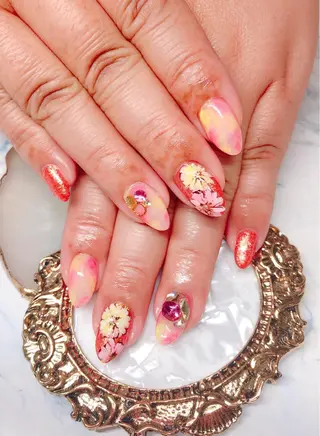 ネイル CROWN プライベートサロンのネイルデザイン