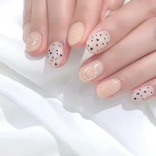 ネイル Kanon 🤍のネイルデザイン