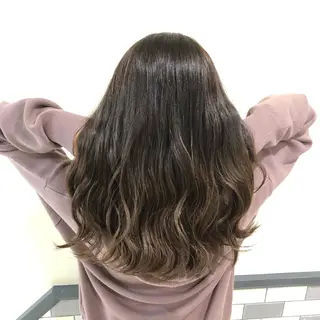 セミロング カラー ☁Neolive .Ayana✂️のヘアスタイル