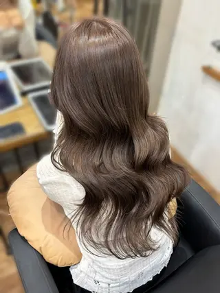 ロング こもも/ワンホン/ 韓国/髪質改善のヘアスタイル