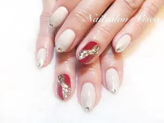 ネイル Viseo《6週間 長持ちパラジェル》のネイルデザイン