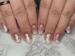 ミディアム ネイル Beauty Salon  Luna所属・Beauty Salon Lunaのエステ・リラクイメージ