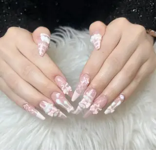 ネイル Mio_ Noiranailのネイルデザイン