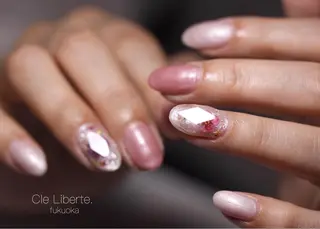 ネイル Elio所属・Elio 国泰寺のネイルデザイン