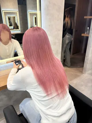 ロング カラー パーマ ヘアアレンジ 透明感ブリーチカラー 🌈TOMOHIROのヘアスタイル