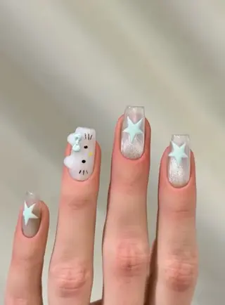 ネイル 高木 維麗絲のネイルデザイン