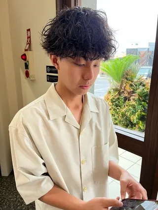 ショート パーマ メンズ 権 燦易のヘアスタイル