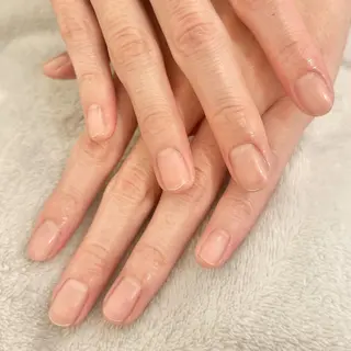 ネイル R2 予約担当のネイルデザイン