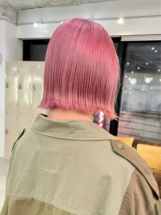 カラー ブリーチカラー×艶 🍨mihoのヘアスタイル