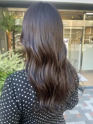 ロング カラー SOYON なんば店所属・水島 真彩のヘアスタイル