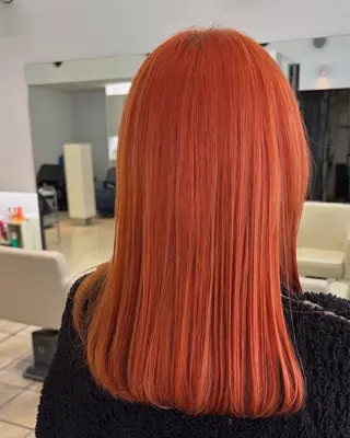 セミロング カラー 本山　くせ毛のカット 尾島光季のヘアスタイル