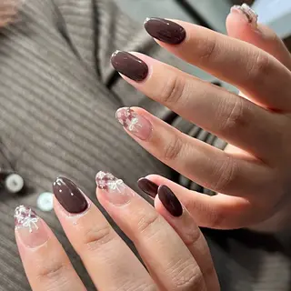 ネイル BeautySalonMIYAVI所属・浅草MIYAVI クミのネイルデザイン