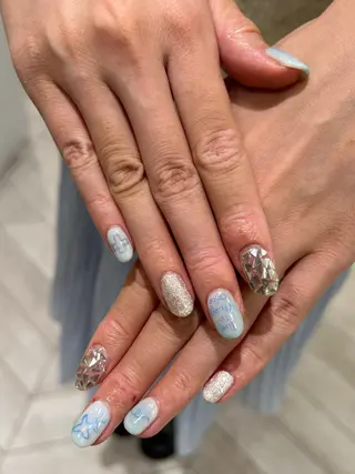 ネイル ꪆৎ平行アーチ ྀི ワカナの眉毛・アイブロウイメージ