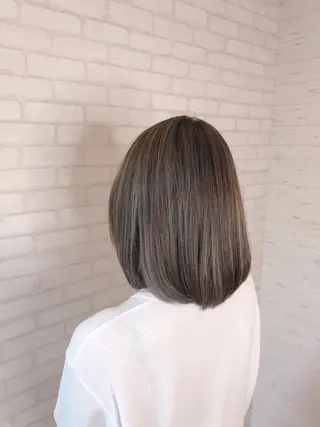 ミディアム カラー ミヤザキ タクトのヘアスタイル