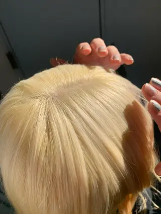 ロング カラー hair salon dot.tokyo color所属・MANAMI 🥀ウルフカットのヘアスタイル