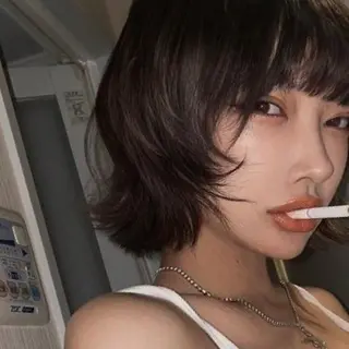 ショート レイヤーカット Kinoのヘアスタイル