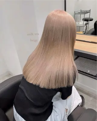 ロング カラー LINDO TOKYO所属・ミルクティー /asumi♡のヘアスタイル