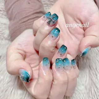 ネイル オーナーネイリスト MAKIのネイルデザイン