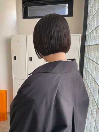 ショート 🟡ひろの/ツヤ カラー/髪質改善🟡のヘアスタイル