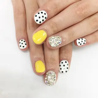 ネイル SHINE NAILのネイルデザイン